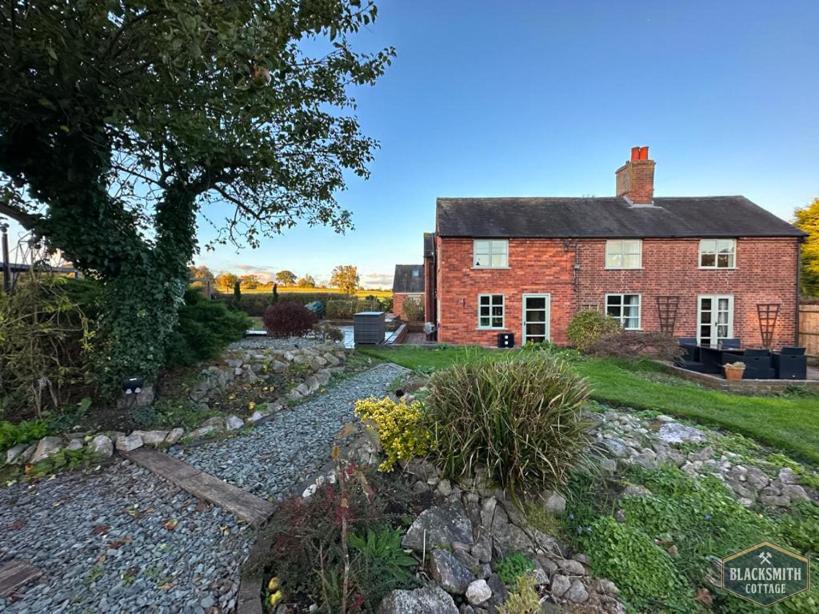6Br Luxury Cottage, Hot Tubs, Hoar Cross, Staffordshire Newborough  Exterior photo