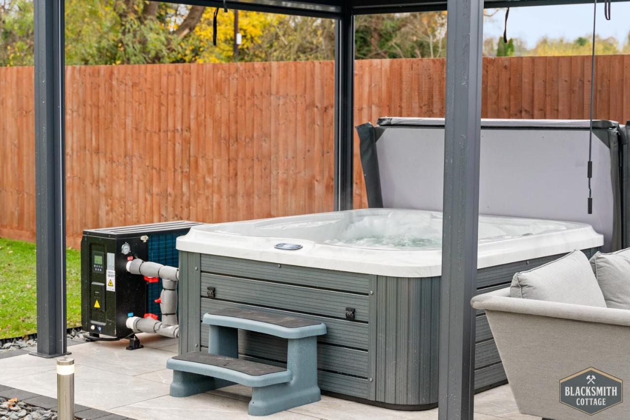 6Br Luxury Cottage, Hot Tubs, Hoar Cross, Staffordshire Newborough  Exterior photo