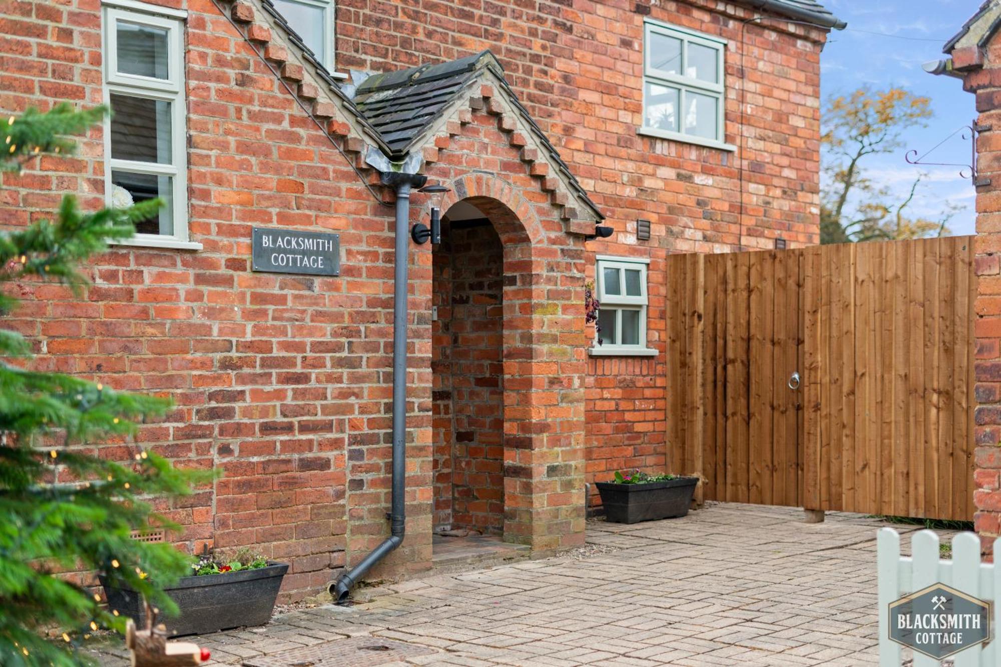 6Br Luxury Cottage, Hot Tubs, Hoar Cross, Staffordshire Newborough  Exterior photo