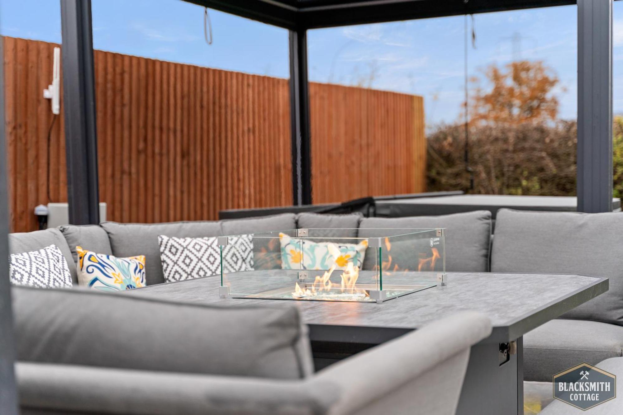 6Br Luxury Cottage, Hot Tubs, Hoar Cross, Staffordshire Newborough  Exterior photo